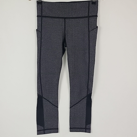 Lululemon Women's Pace Rival Black Grey Herringbone 3 Pocket Waistband Sz 6 - Picture 1 of 8